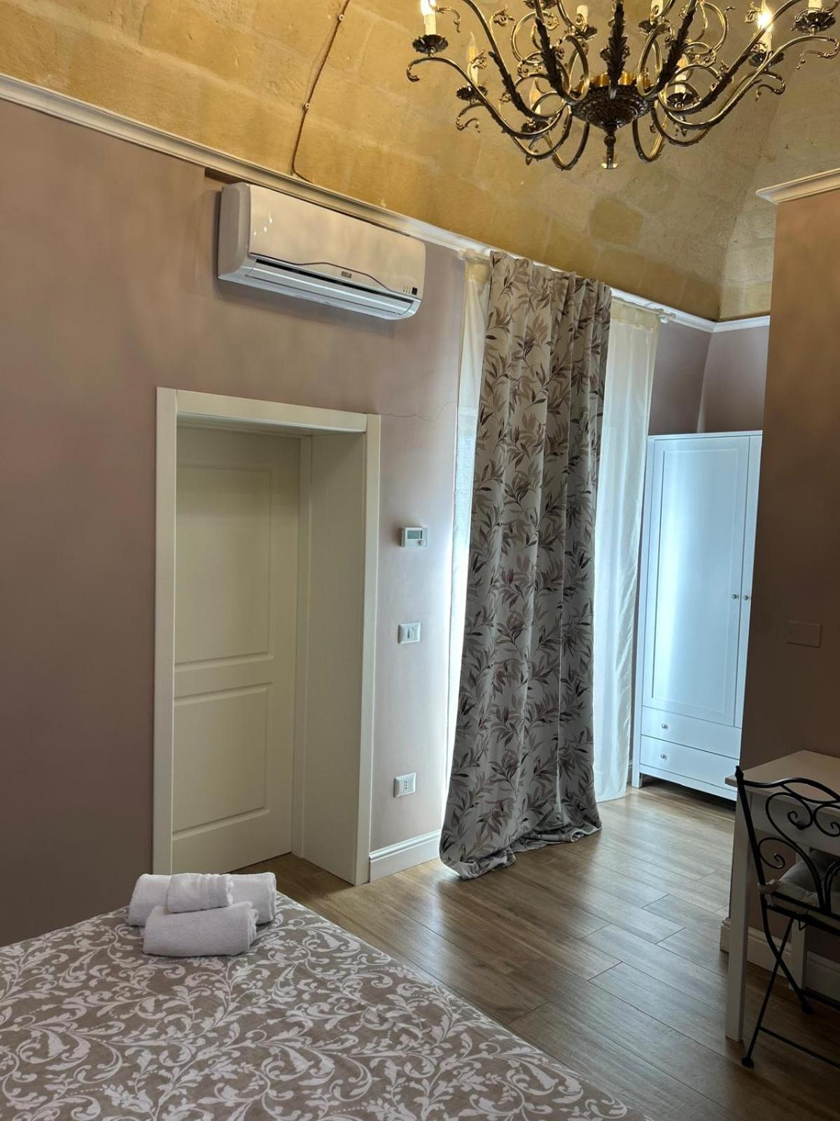 Ro.Ma Apartment Canosa di Puglia Esterno foto